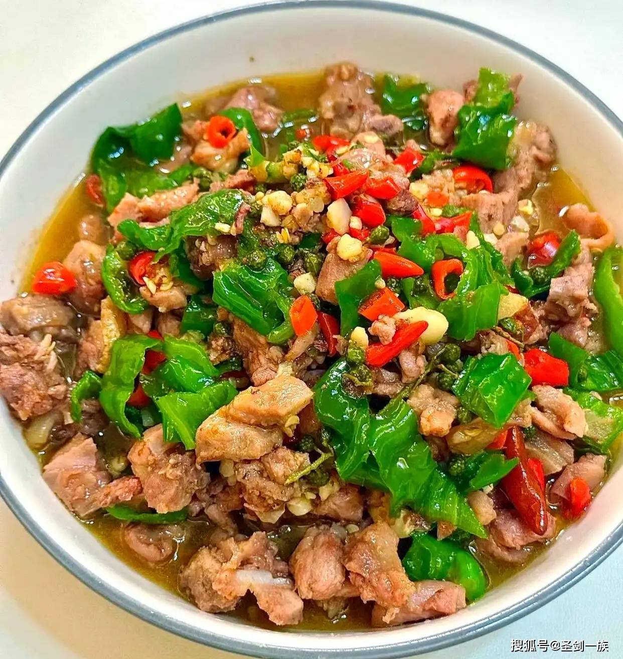 下飯神器！8道家常菜譜，10分鐘上手，新手廚房也能變大廚！