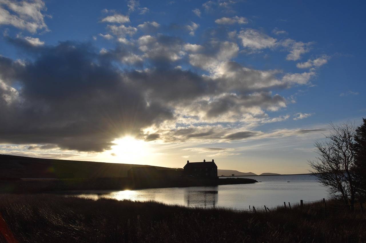 未來是買房還是租房？