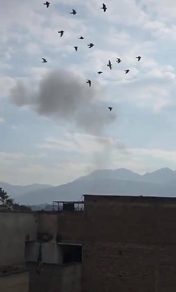 血拼一夜！千名叛軍死亡衝鋒，巴鐵翼龍大開殺戒：美械武器全被炸