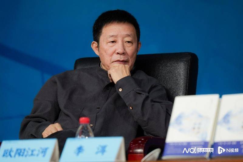 啟用“知人論世”的古老傳統，張清華新著《詩歌的肖像》出版