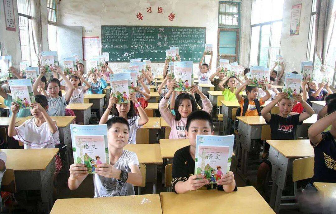 張秋憲：啟蒙教育家鄉始